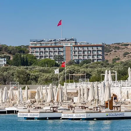 Otel Ayayorgi By T