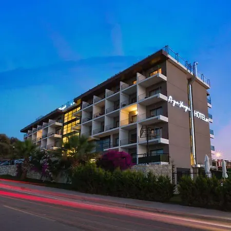 Otel Ayayorgi By T