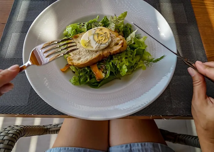 Szálloda Ayayorgi By T 4*